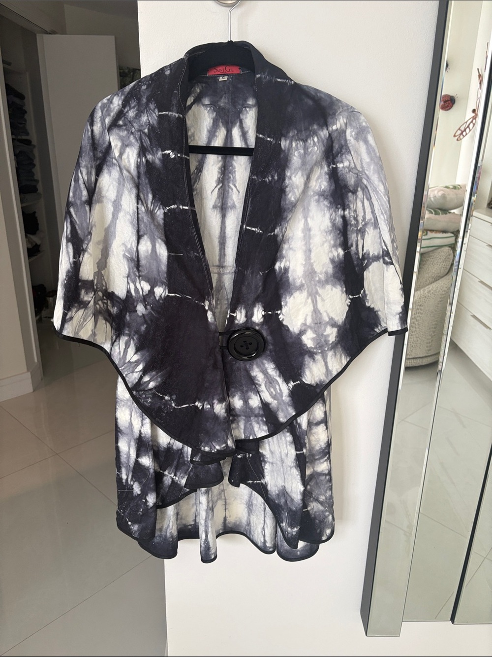 Tie-Dye Draped Cape with Single Button - Black & White